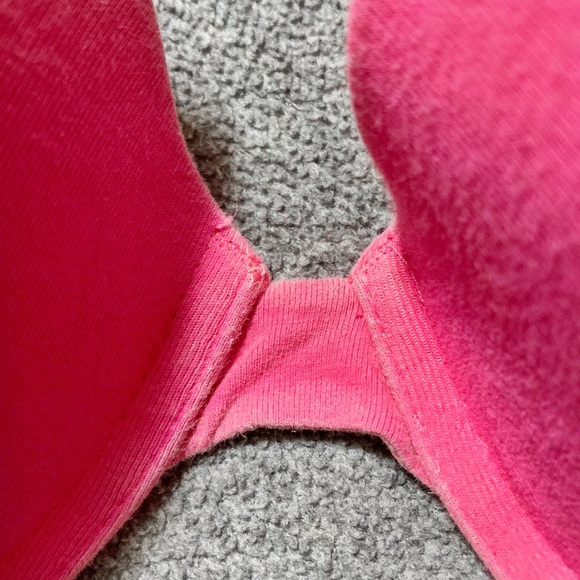 LA SENZA 38C Hot neon pink and black lace underwire t-shirt bra ~ Barbiecore C38 - Picture 11 of 14